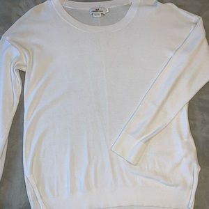 Vineyard Vines White Sweater